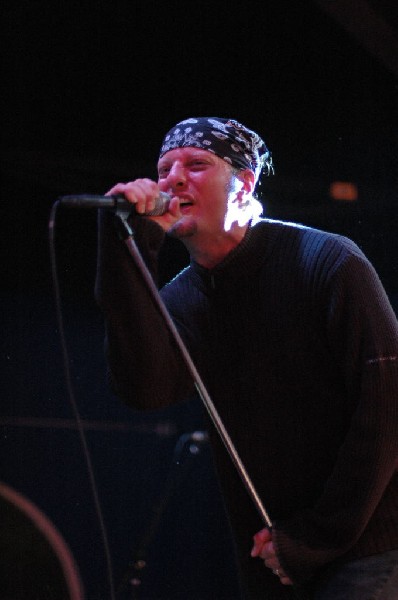 Hellape�o at Rock City Icehouse, Austin, Texas