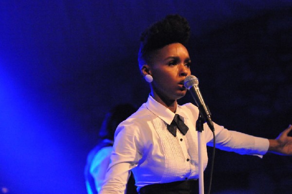 Janelle Monae at Stubb's BarBQ, SXSW 2009, Austin, Texas