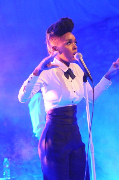 Janelle Monae at Stubb's BarBQ, SXSW 2009, Austin, Texas