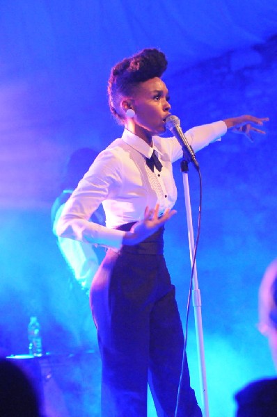 Janelle Monae at Stubb's BarBQ, SXSW 2009, Austin, Texas
