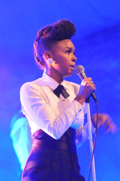 Janelle Monae at Stubb's BarBQ, SXSW 2009, Austin, Texas
