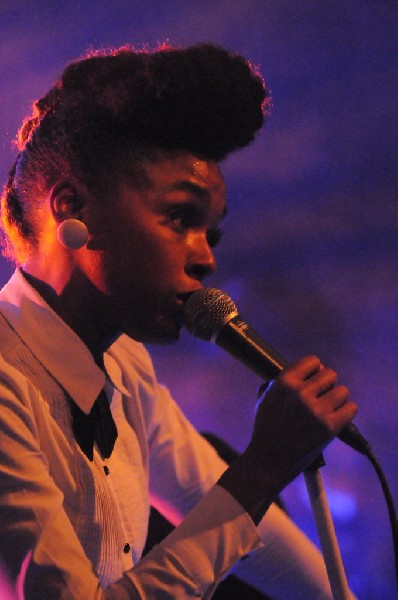 Janelle Monae at Stubb's BarBQ, SXSW 2009, Austin, Texas