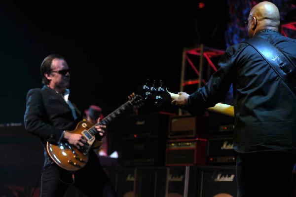 Joe Bonamossa at ACL Live at the Moody Theater, Austin, Texas 12/02/11 - ph