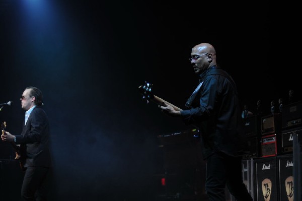 Joe Bonamossa at ACL Live at the Moody Theater, Austin, Texas 12/02/11 - ph