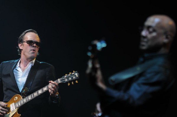 Joe Bonamossa at ACL Live at the Moody Theater, Austin, Texas 12/02/11 - ph