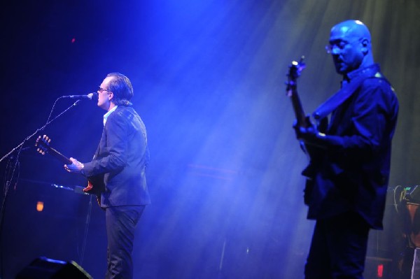 Joe Bonamossa at ACL Live at the Moody Theater, Austin, Texas 12/02/11 - ph