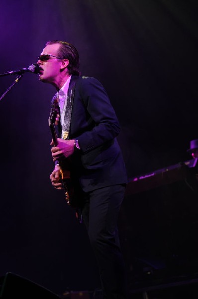 Joe Bonamossa at ACL Live at the Moody Theater, Austin, Texas 12/02/11 - ph