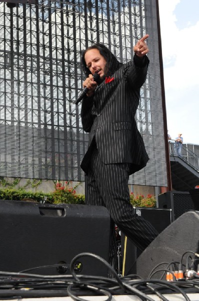 Jonathan Davis at Ozzfest 2008, Pizza Hut Park, Frisco, Texas