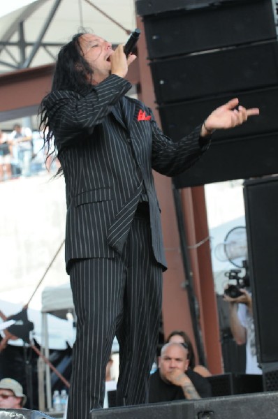 Jonathan Davis at Ozzfest 2008, Pizza Hut Park, Frisco, Texas
