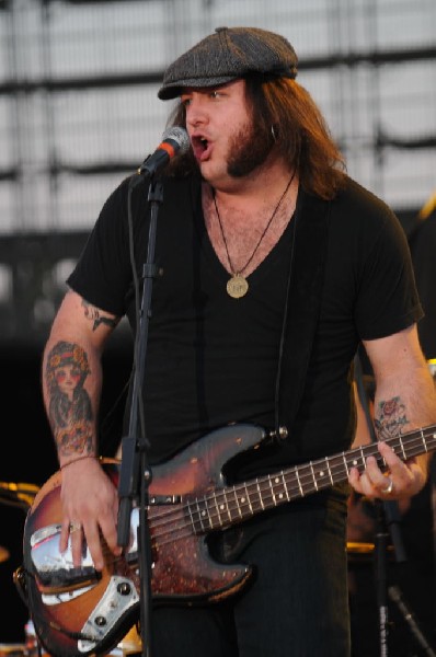 Jonathan Tyler & Northern Lights at The Backyard, Austin Texas (Bee Cav