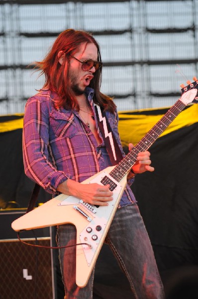 Jonathan Tyler & Northern Lights at The Backyard, Austin Texas (Bee Cav