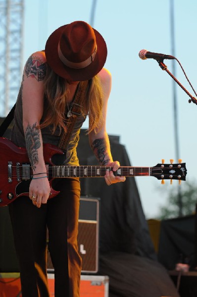 Jonathan Tyler & Northern Lights at The Backyard, Austin Texas (Bee Cav