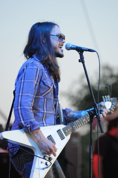 Jonathan Tyler & Northern Lights at The Backyard, Austin Texas (Bee Cav