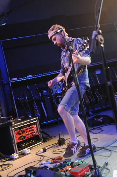 Jukebox The Ghost at Stubb's BarBQ, Austin, Texas April 7, 2011 - photo by