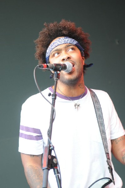 The Knux at Stubb's BarBQ, Austin Texas 06/07/11 - photo by jeff barringer