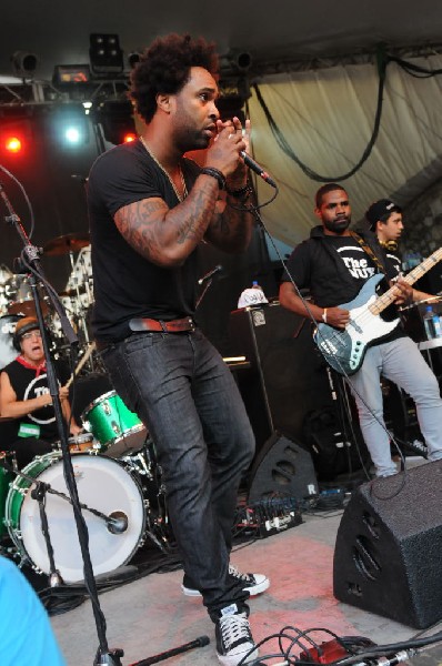 The Knux at Stubb's BarBQ, Austin Texas 06/07/11 - photo by jeff barringer