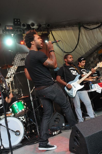 The Knux at Stubb's BarBQ, Austin Texas 06/07/11 - photo by jeff barringer