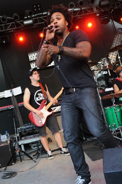 The Knux at Stubb's BarBQ, Austin Texas 06/07/11 - photo by jeff barringer