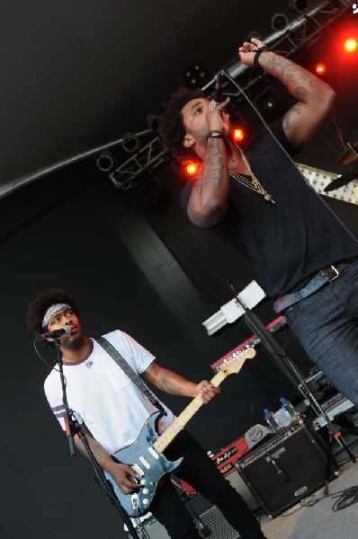 The Knux at Stubb's BarBQ, Austin Texas 06/07/11 - photo by jeff barringer