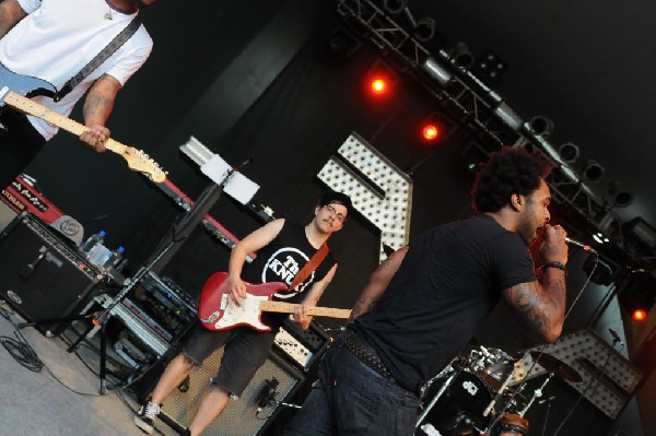 The Knux at Stubb's BarBQ, Austin Texas 06/07/11 - photo by jeff barringer