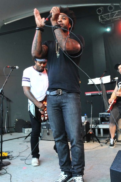 The Knux at Stubb's BarBQ, Austin Texas 06/07/11 - photo by jeff barringer