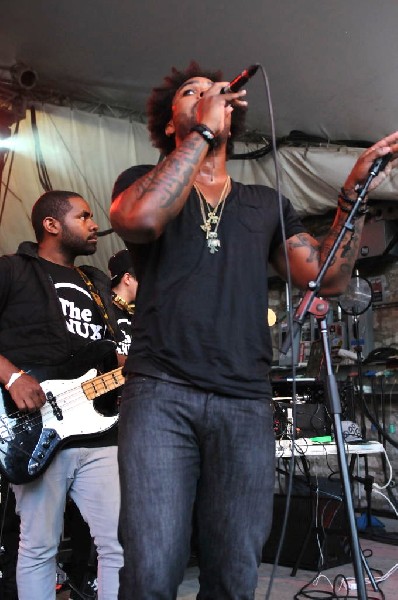 The Knux at Stubb's BarBQ, Austin Texas 06/07/11 - photo by jeff barringer