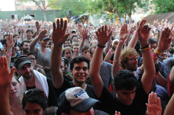 The Knux at Stubb's BarBQ, Austin Texas 06/07/11 - photo by jeff barringer