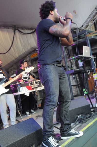 The Knux at Stubb's BarBQ, Austin Texas 06/07/11 - photo by jeff barringer