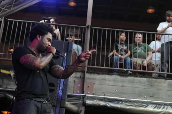 The Knux at Stubb's BarBQ, Austin Texas 06/07/11 - photo by jeff barringer