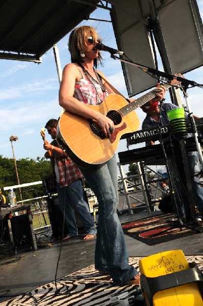 Kristen Kelly at the Hutto 100 Celebration Music Festival, Hutto, Texas 07/