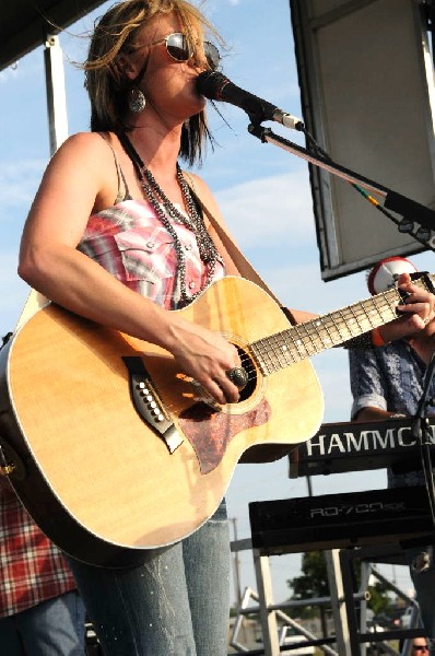 Kristen Kelly at the Hutto 100 Celebration Music Festival, Hutto, Texas 07/