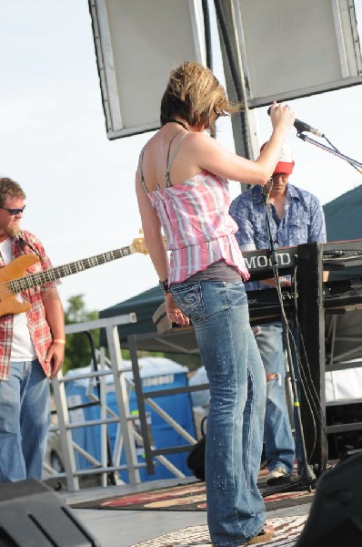 Kristen Kelly at the Hutto 100 Celebration Music Festival, Hutto, Texas 07/