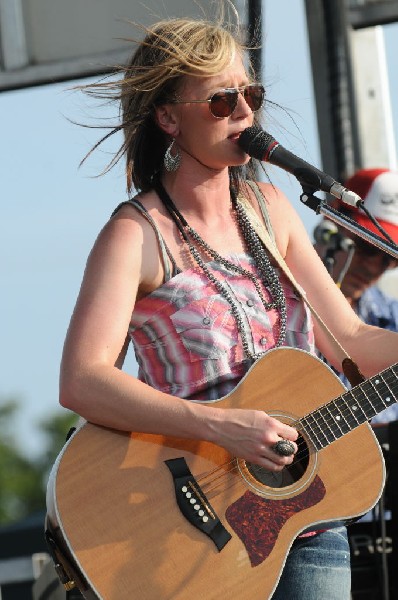 Kristen Kelly at the Hutto 100 Celebration Music Festival, Hutto, Texas 07/