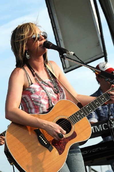 Kristen Kelly at the Hutto 100 Celebration Music Festival, Hutto, Texas 07/