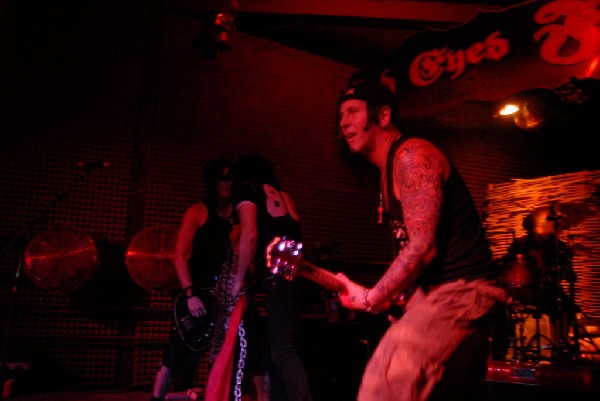 L.A. Guns featuring Tracii Guns at The Red Eyed Fly, Austin, Texas