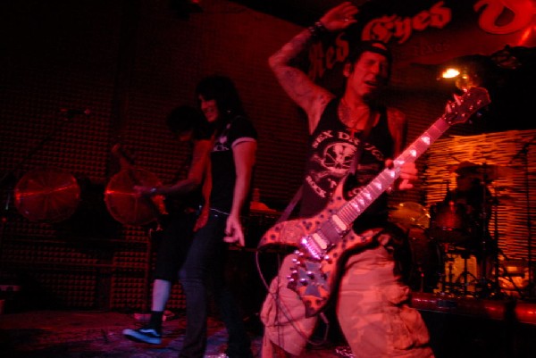 L.A. Guns featuring Tracii Guns at The Red Eyed Fly, Austin, Texas