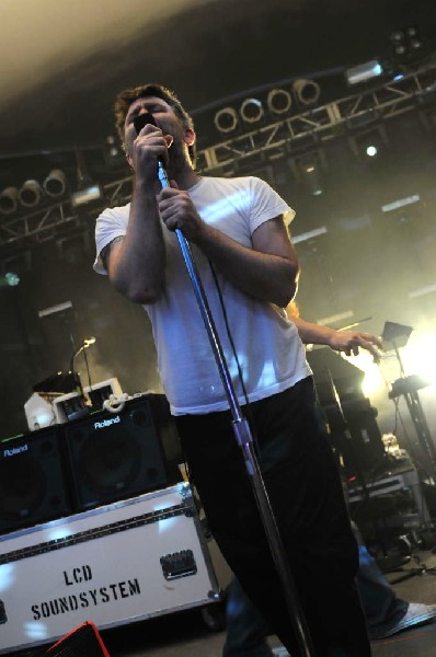 LCD Soundsystem at Stubb's BarBQ, Austin, Texas 06/08/10 - photo by Jeff Ba