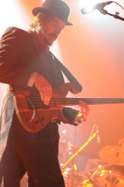Les Claypool at the Austin Music Hall
