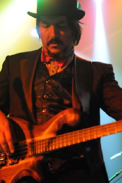 Les Claypool at the Austin Music Hall