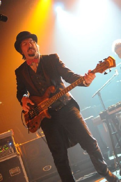 Les Claypool at the Austin Music Hall