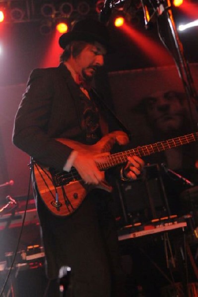 Les Claypool at the Austin Music Hall