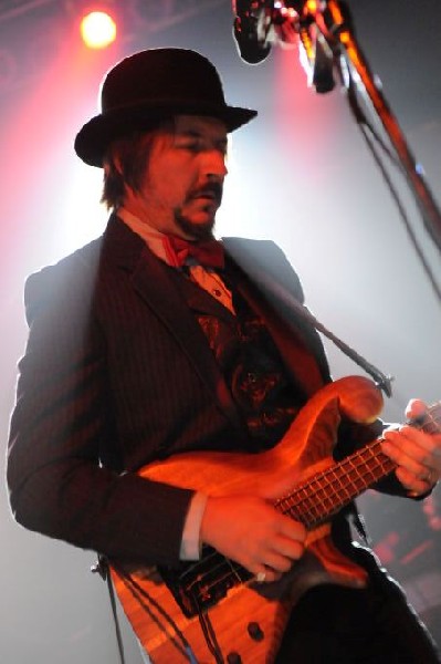 Les Claypool at the Austin Music Hall