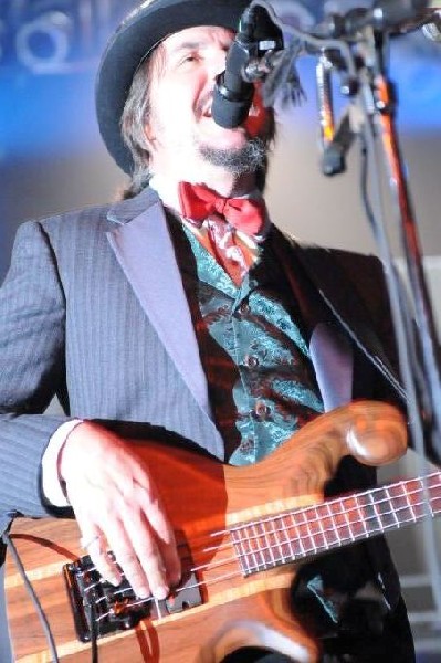 Les Claypool at the Austin Music Hall