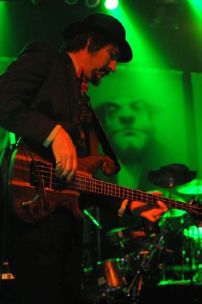 Les Claypool at the Austin Music Hall