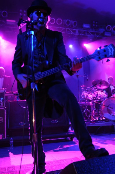 Les Claypool at Stubb's BarBQ, Austin, Texas 04/19/10