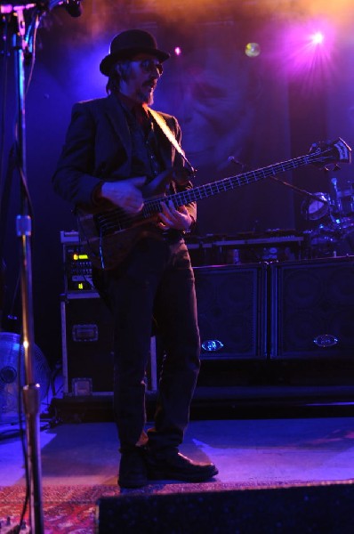 Les Claypool at Stubb's BarBQ, Austin, Texas 04/19/10