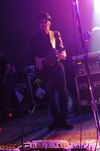 Les Claypool at Stubb's BarBQ, Austin, Texas 04/19/10