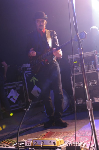 Les Claypool at Stubb's BarBQ, Austin, Texas 04/19/10