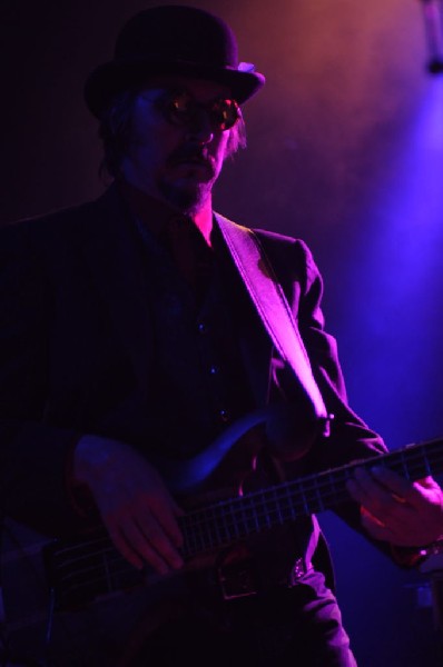 Les Claypool at Stubb's BarBQ, Austin, Texas 04/19/10