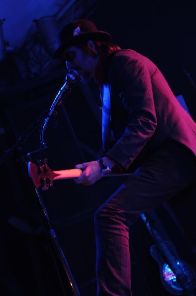Les Claypool at Stubb's BarBQ, Austin, Texas 04/19/10